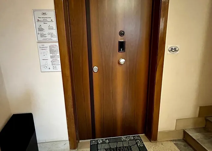 Garbacity-inn Nocleg ze śniadaniem 4*